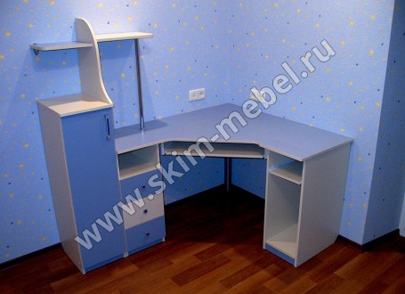 Детский компьютерный стол 3 - St Dts