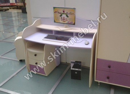 Детский компьютерный стол 5 - St Dts