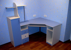 Детский компьютерный стол 3 - St Dts